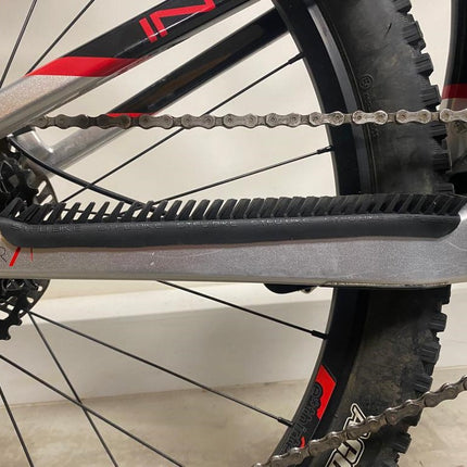 The STFU BIKE Stay Guard effectively reduces chain slap. Like VHS Slapper Tape. Image 3- product applied to chainstay